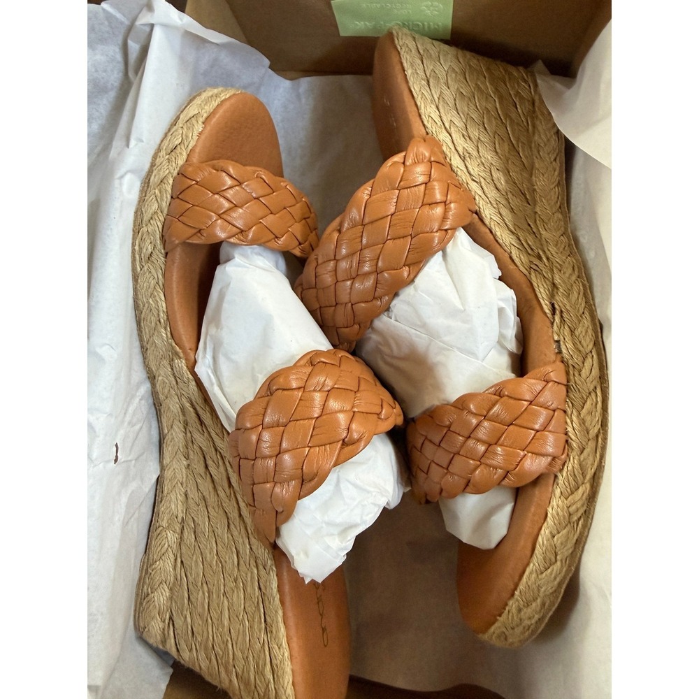 Andre‎ Assous Aria Cuero Tan Braided Leather Espadrille Wedge Sandals 8